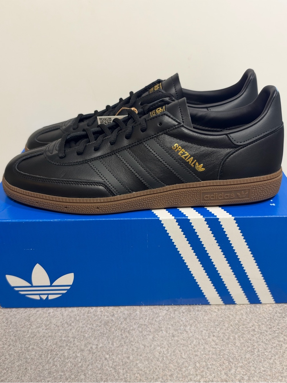 adidas Handball Spezial Core Black Carbon Gold Metallic Size 12 Men NEW JS3868 - Picture 1 of 11